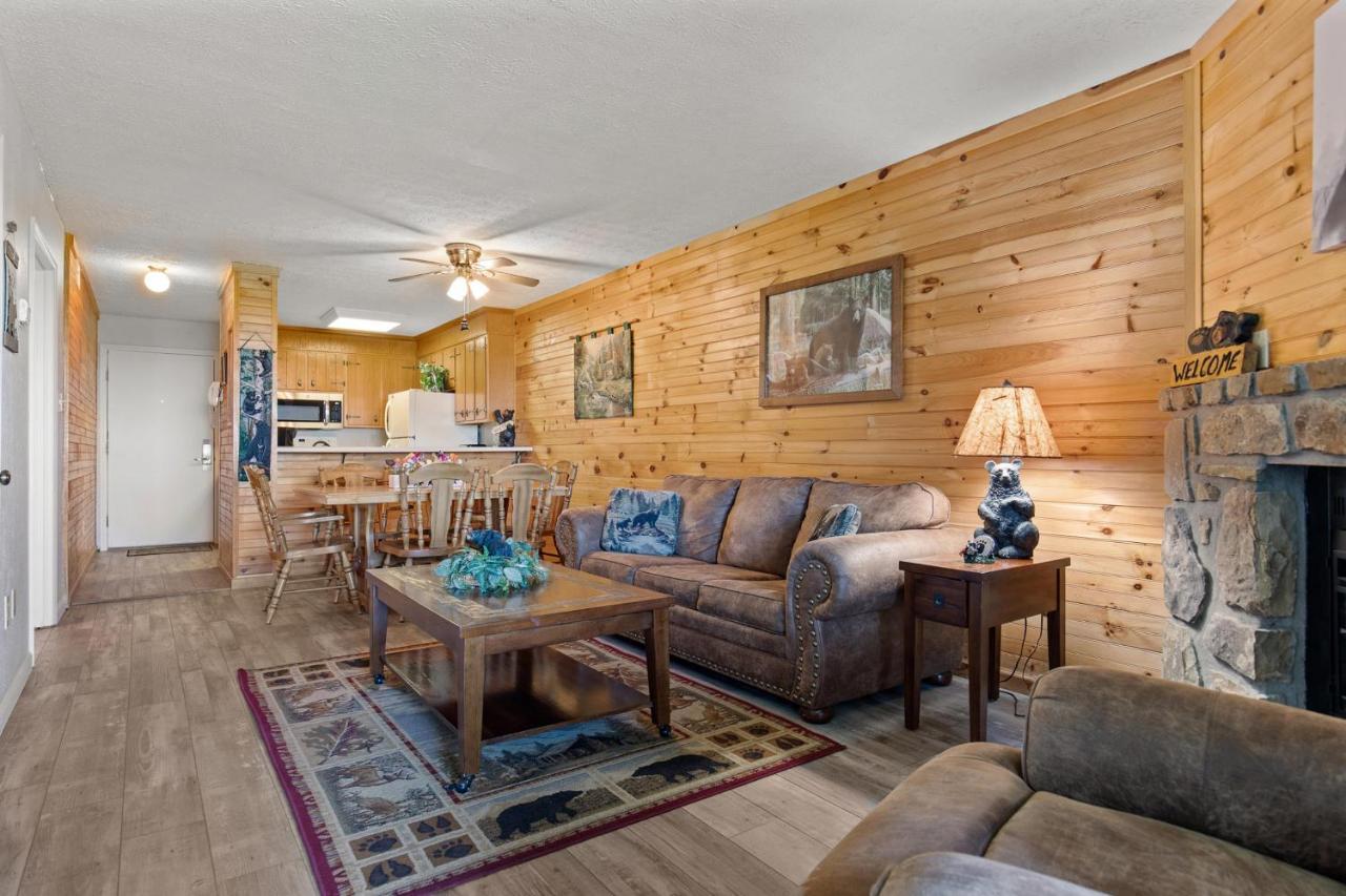 Apartamento Bear Cub Retreat Gatlinburg Exterior foto