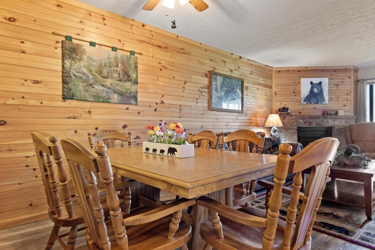 Apartamento Bear Cub Retreat Gatlinburg Exterior foto
